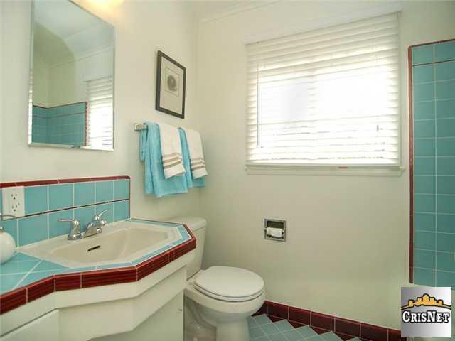 6958 Chisholm Ave, Van Nuys, CA 91406 photo 12