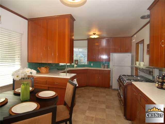 6958 Chisholm Ave, Van Nuys, CA 91406 photo 6