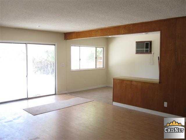19100 Ingomar St, Reseda, CA 91335 photo 11
