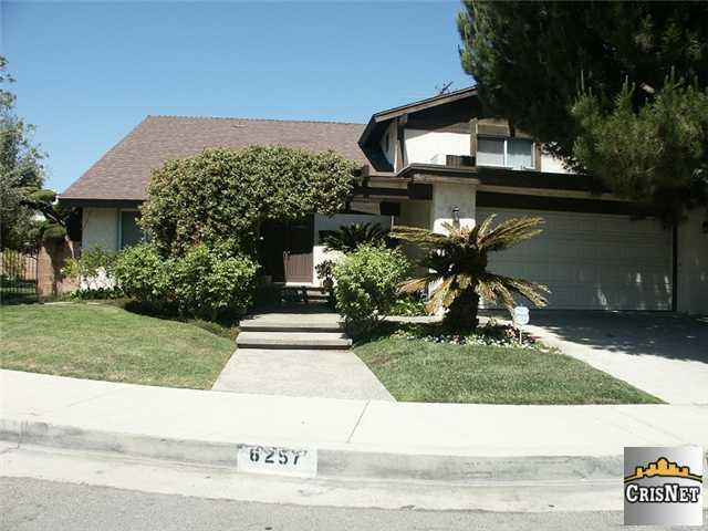6257 Chimineas Ave, Tarzana, CA 91335 photo 2