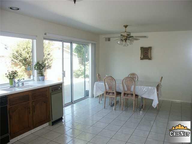 6257 Chimineas Ave, Tarzana, CA 91335 photo 10