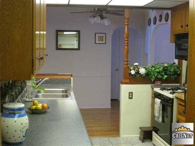 2142 N Frederic St, Burbank, CA 91504 photo 28