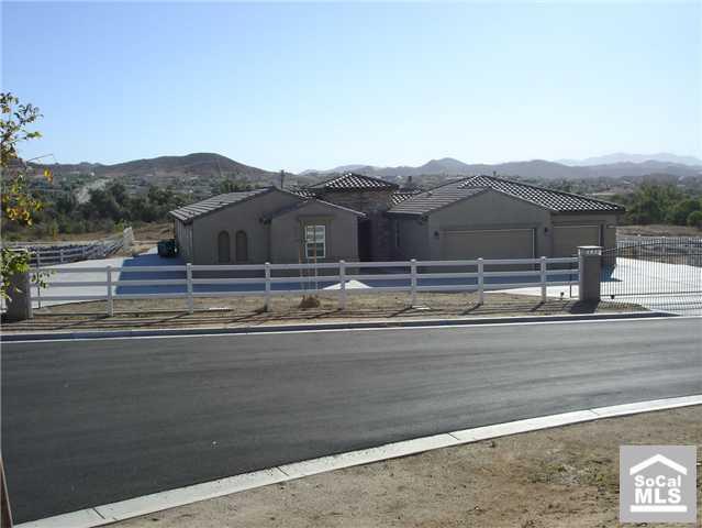 17939 Timberview Dr, Riverside, CA 92504 photo 1