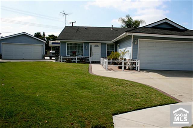 10752 Chestnut St, Cypress, CA 90630 photo 1