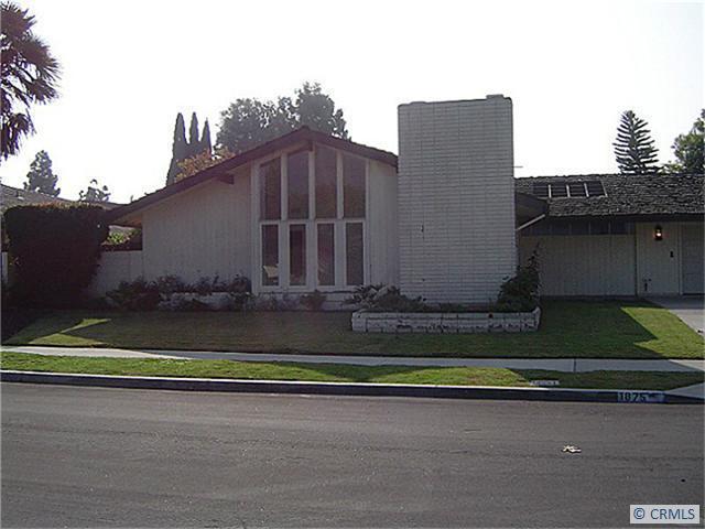 1875 Tahiti Dr, Costa Mesa, CA 92626 photo 1