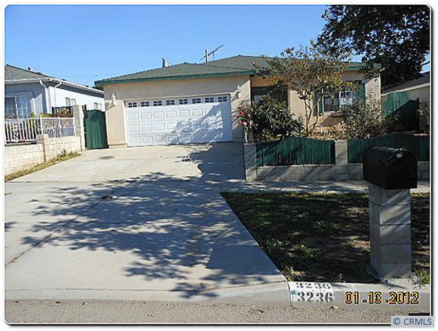 3236 Pine Ave, Long Beach, CA 90807 photo 1