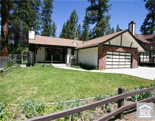 986 Canyon Rd, Fawnskin, CA 92333 photo 1