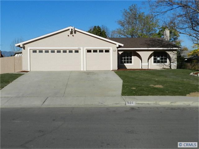 960 W Granada St, Rialto, CA 92376 photo 1