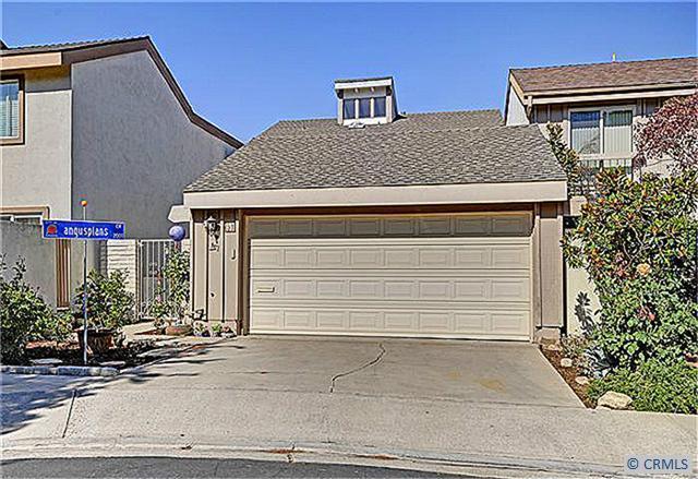 51 Oak Tree Ln, Irvine, CA 92612 photo 1