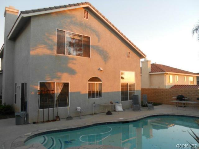 28403 Via Joyce Dr, Saugus, CA 91350 photo 3