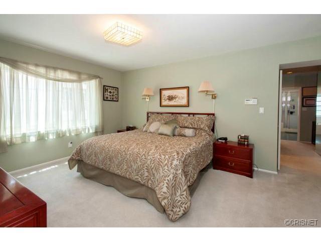 4715 Libbit Ave, Encino, CA 91436 photo 12