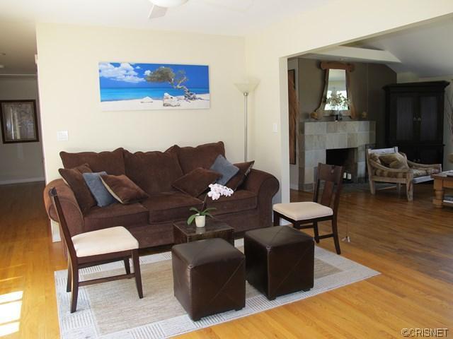 3823 Eureka Dr, Studio City, CA 91604 photo 8