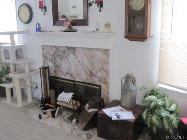 7345 Baird Ave, Reseda, CA 91335 photo 2