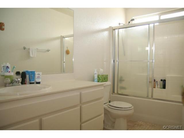 44146 Brandon Thomas Way, Lancaster, CA 93536 photo 14
