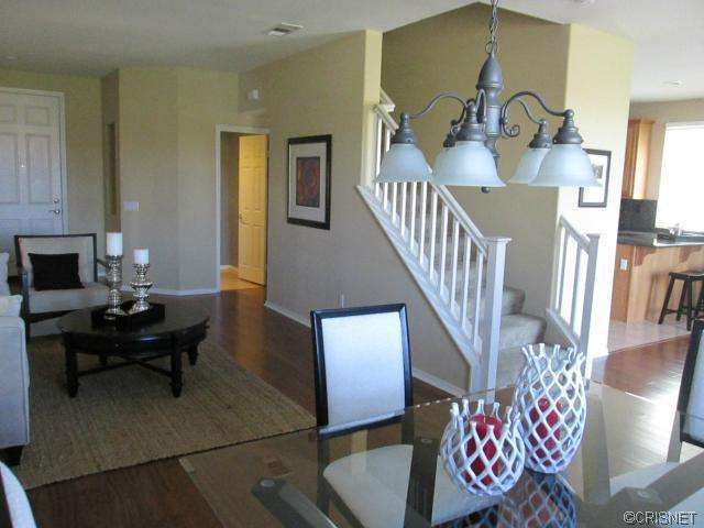 20051 Holly Dr, Santa Clarita, CA 91350 photo 17