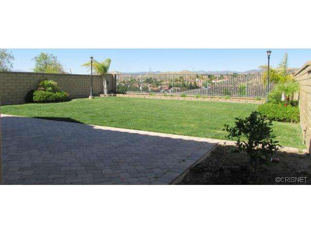 20051 Holly Dr, Santa Clarita, CA 91350 photo 29