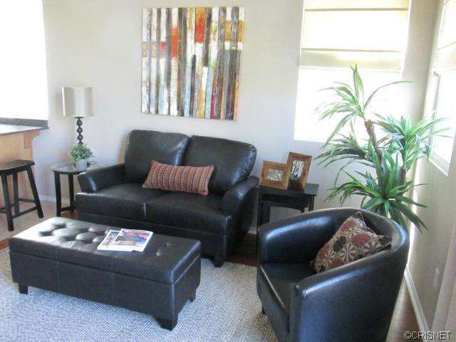 20051 Holly Dr, Santa Clarita, CA 91350 photo 13