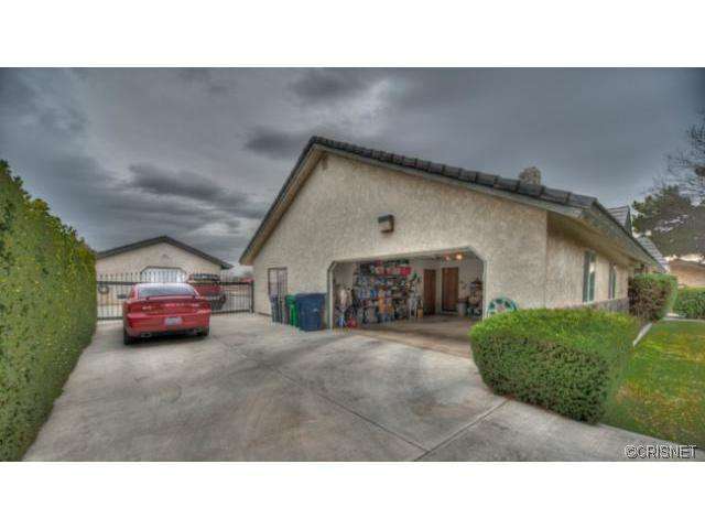 43642 35th St, Lancaster, CA 93535 photo 3