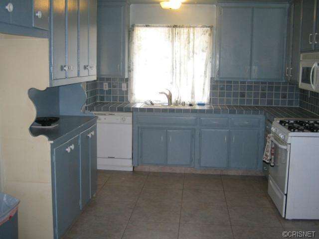 472 Appleton Rd, Simi Valley, CA 93065 photo 9