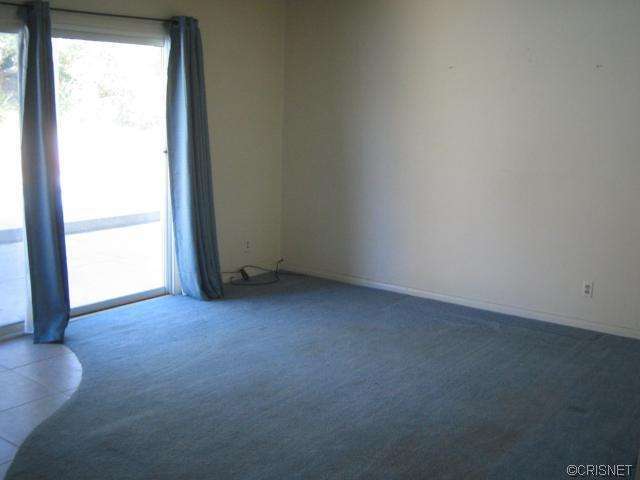 472 Appleton Rd, Simi Valley, CA 93065 photo 11