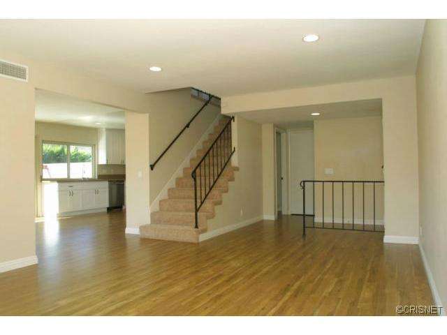 20103 Enslow Dr, Carson, CA 90746 photo 2
