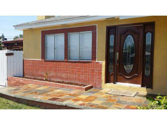 7415 Baird Ave, Reseda, CA 91335 photo 2