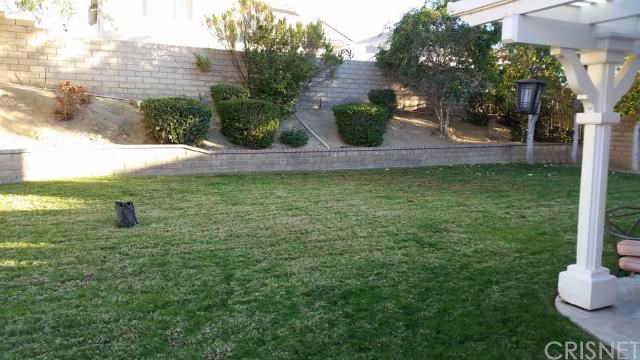 28460 Jerry Pl, Saugus, CA 91350 photo 5
