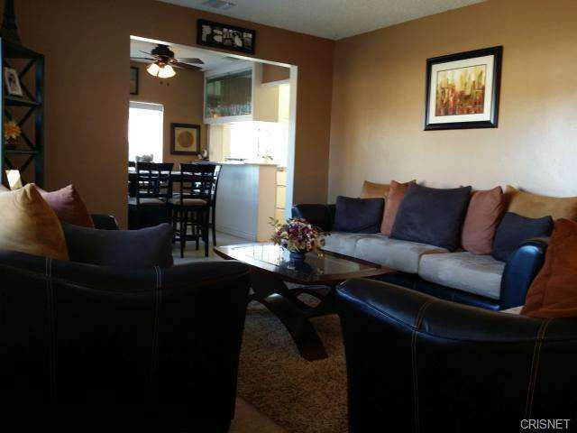 13600 Osborne St, Arleta, CA 91331 photo 3