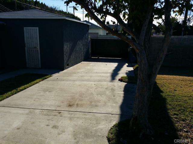 13600 Osborne St, Arleta, CA 91331 photo 13