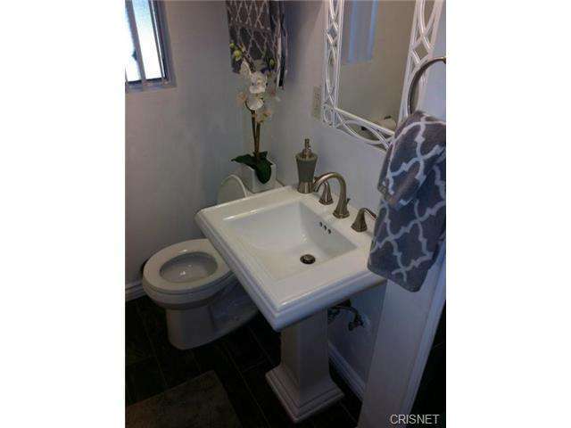 13600 Osborne St, Arleta, CA 91331 photo 8