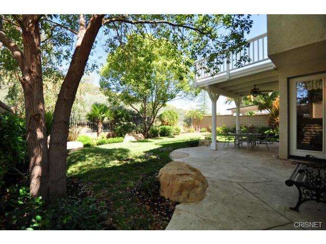 22957 Raintree Ln, Santa Clarita, CA 91390 photo 28