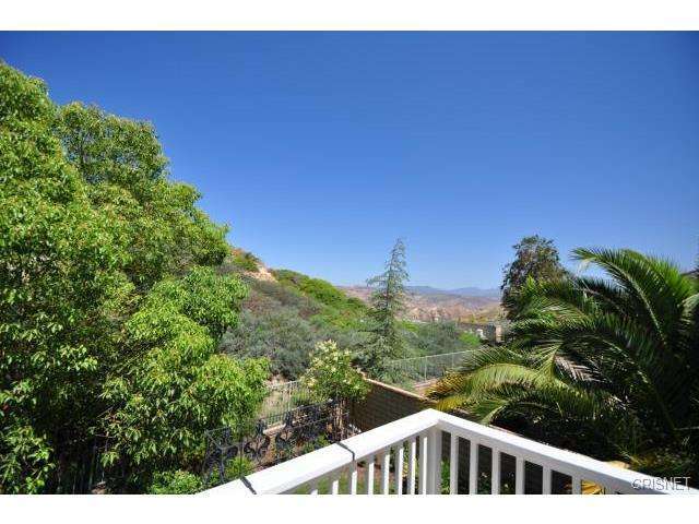 22957 Raintree Ln, Santa Clarita, CA 91390 photo 31