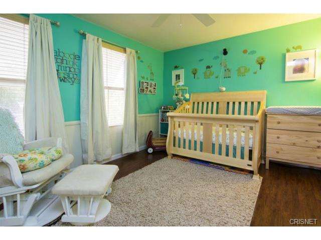 28547 Calex Dr, Valencia, CA 91354 photo 17