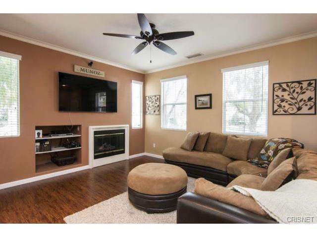 28547 Calex Dr, Valencia, CA 91354 photo 6