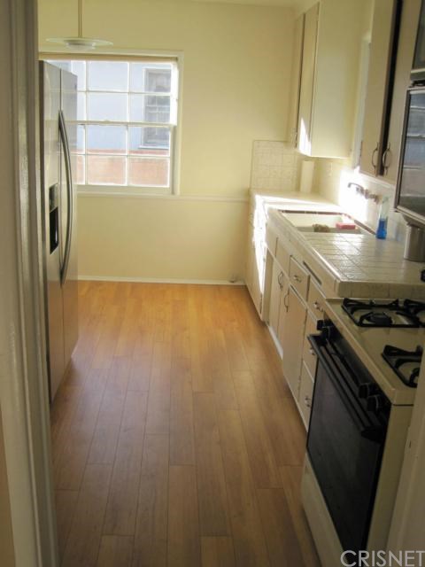 9657 Gullo Ave, Arleta, CA 91331 photo 8