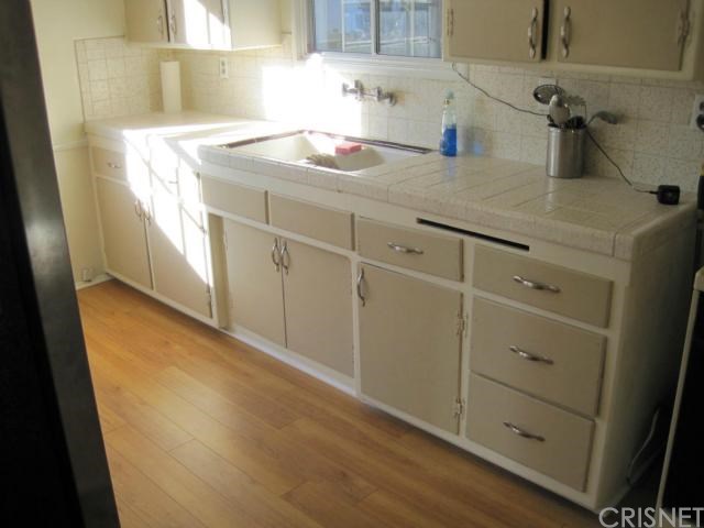 9657 Gullo Ave, Arleta, CA 91331 photo 9
