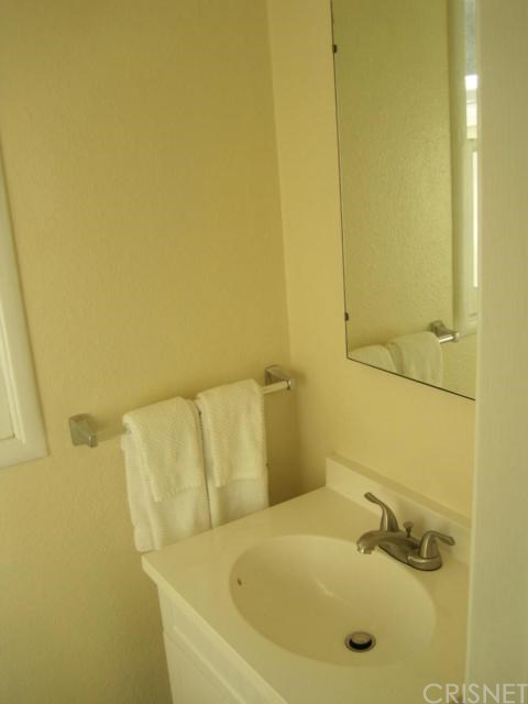 9657 Gullo Ave, Arleta, CA 91331 photo 24