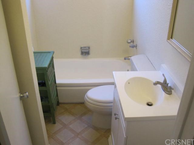 9657 Gullo Ave, Arleta, CA 91331 photo 14