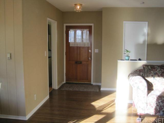 9657 Gullo Ave, Arleta, CA 91331 photo 3