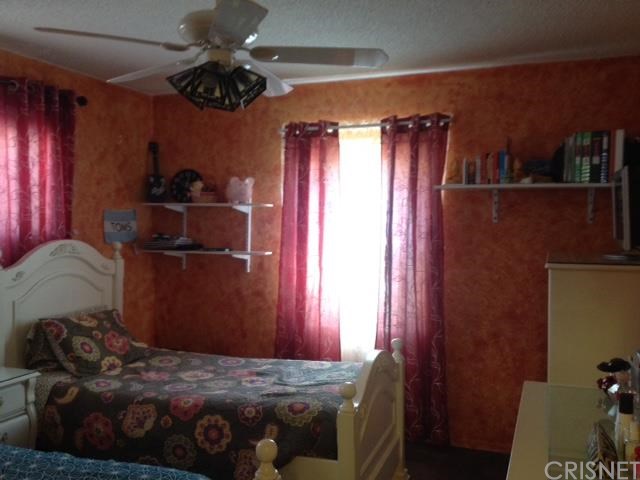 9600 Gullo Ave, Arleta, CA 91331 photo 6