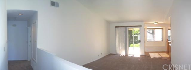 22520 Ash Ct, Santa Clarita, CA 91390 photo 4
