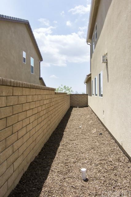 28010 Kenny Ln, Santa Clarita, CA 91350 photo 26