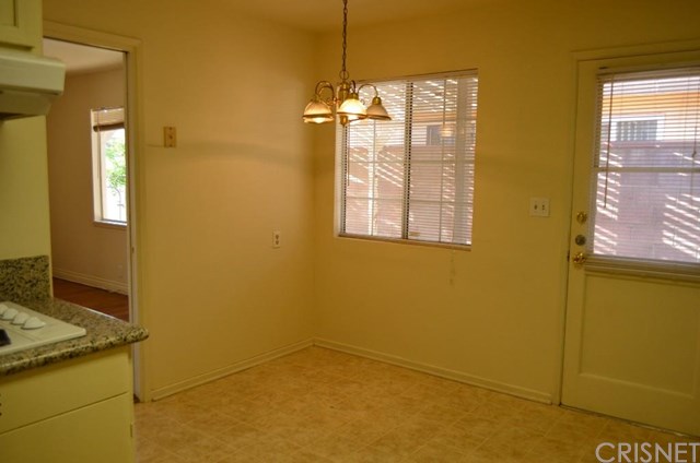 44632 2nd St, Lancaster, CA 93535 photo 6