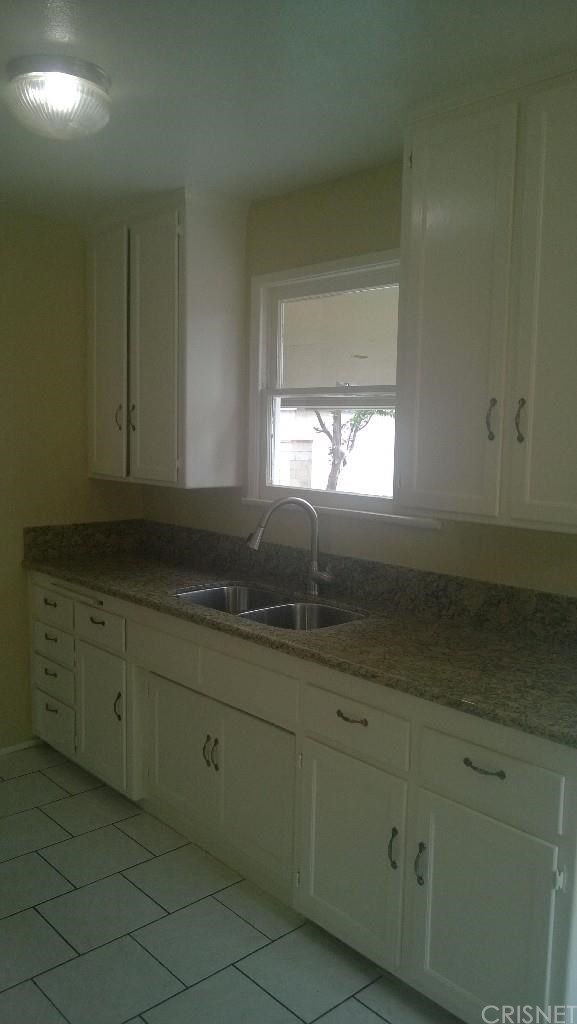13651 Rayen St, Arleta, CA 91331 photo 6