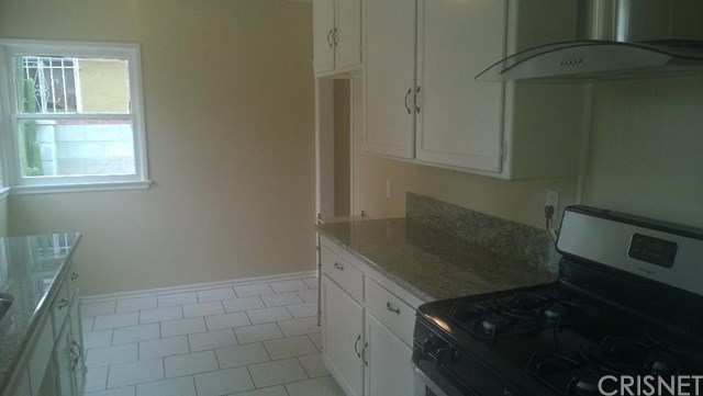 13651 Rayen St, Arleta, CA 91331 photo 5