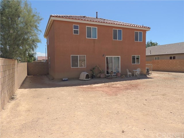 3113 Via De Flores, Lancaster, CA 93535 photo 5