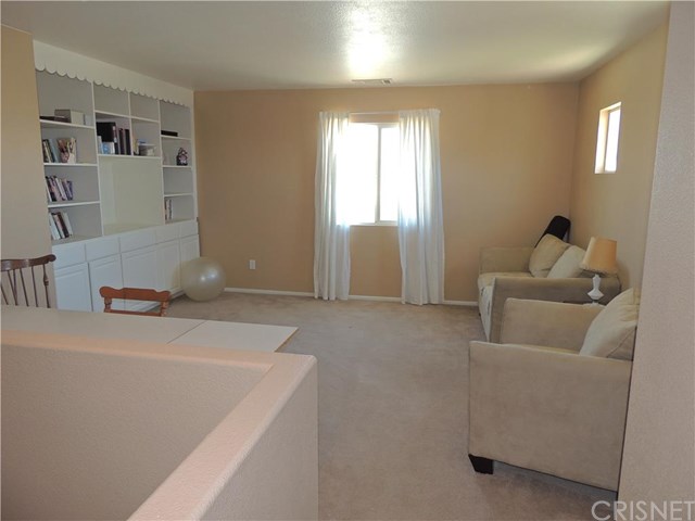 3113 Via De Flores, Lancaster, CA 93535 photo 12