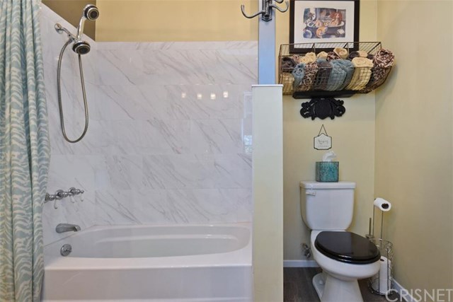 10311 Silverton Ave, Tujunga, CA 91042 photo 12