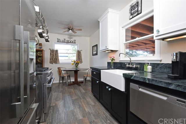 10311 Silverton Ave, Tujunga, CA 91042 photo 8