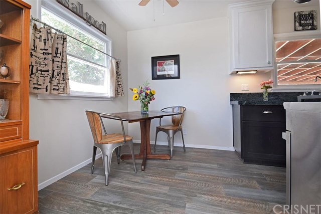 10311 Silverton Ave, Tujunga, CA 91042 photo 6